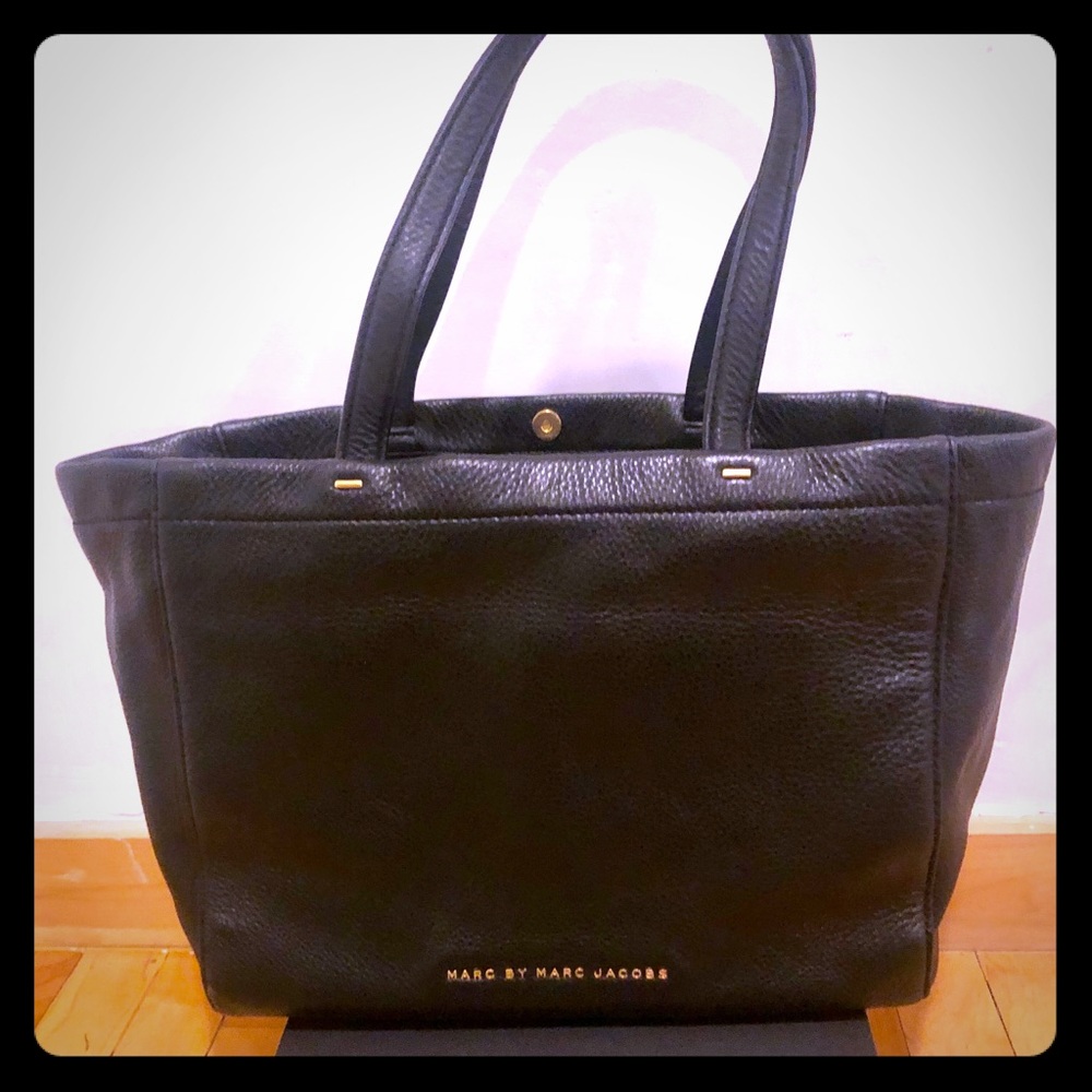 Marc by Marc Jacobs black leather tote